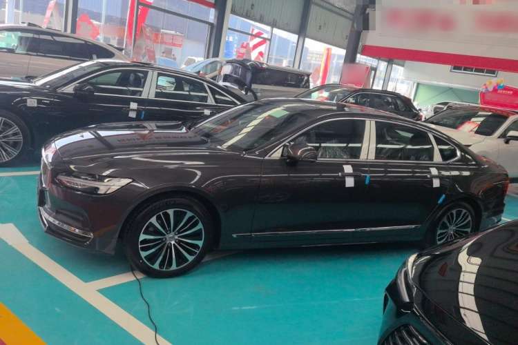 Used Volvo S90 2023 B5 Zhiyi Luxury Edition