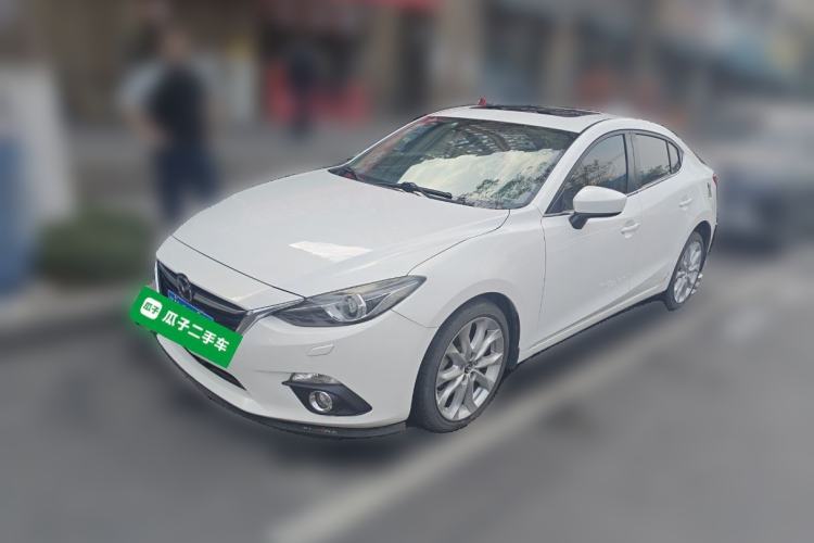 Used Mazda 3 Axela 2014 Sedan 2.0L Automatic Flagship Model