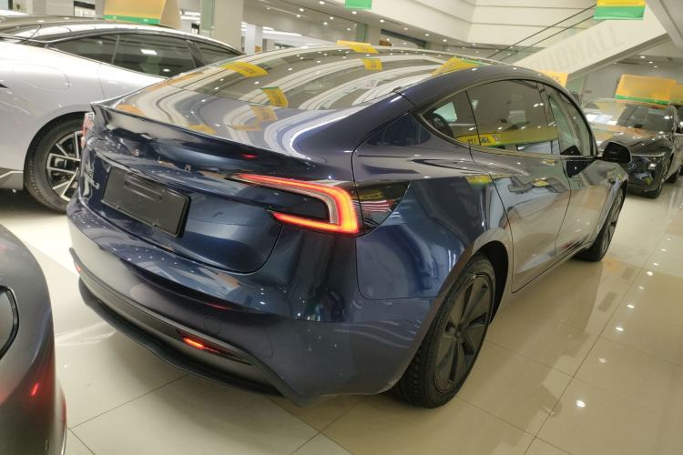 Used Tesla Model 3 2025 Rear-Wheel-Drive Version