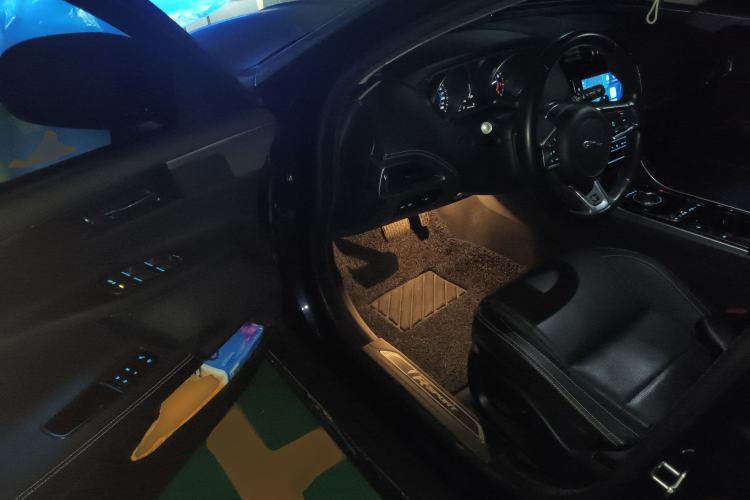 Used Jaguar XE 2017 2.0T 200 PS R-Sport