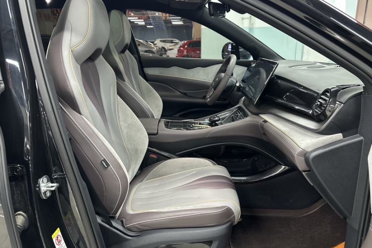 Used BYD Frigate 07 2024 HONOR Edition DM-i 100KM Luxury Model