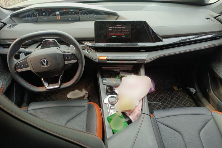 Used CHANGAN UNI-V 2023 1.5T Prestige Model