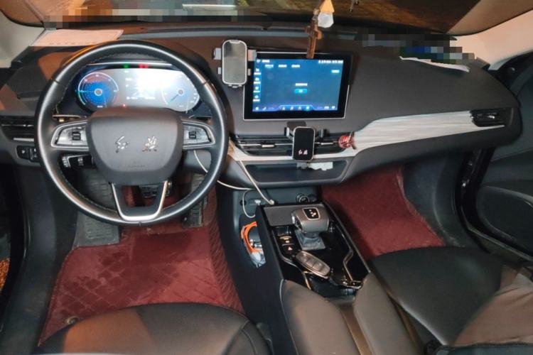 Used Hongqi E-QM5 2023 620km PLUS
