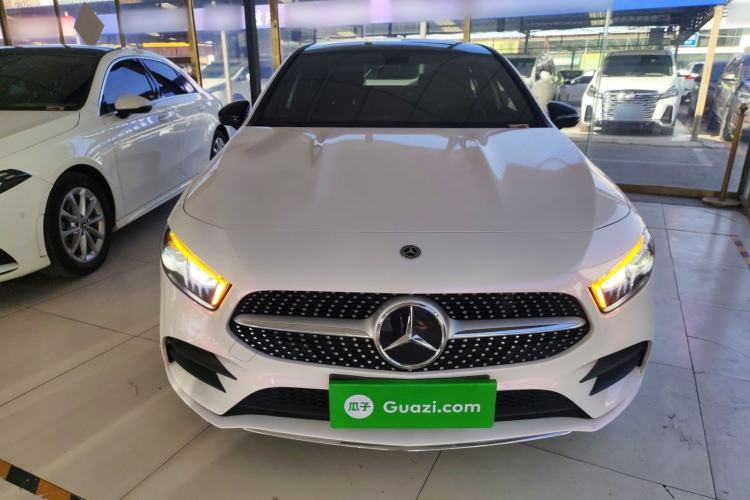 Used Mercedes-Benz A-Class 2022 Revised Version A 200 L Sport Sedan Fashionable Style
