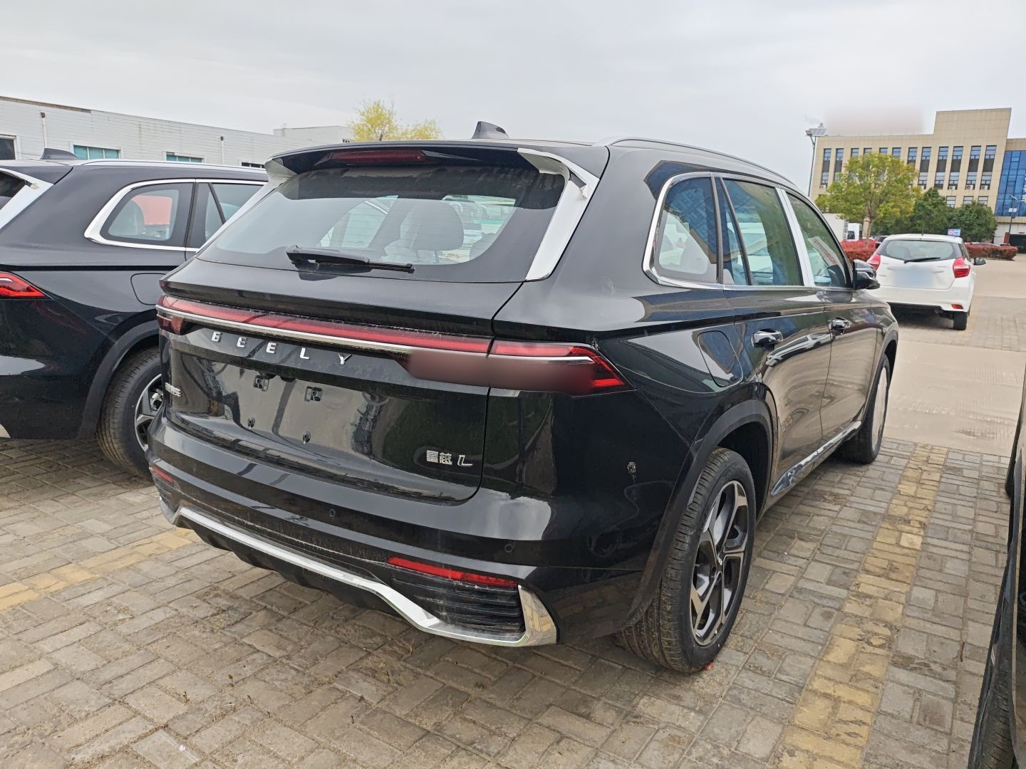 Geely Auto Monjaro L 2024 2.0TD DCT EVO Two-Wheel Drive Long-Range Version — снимка 6