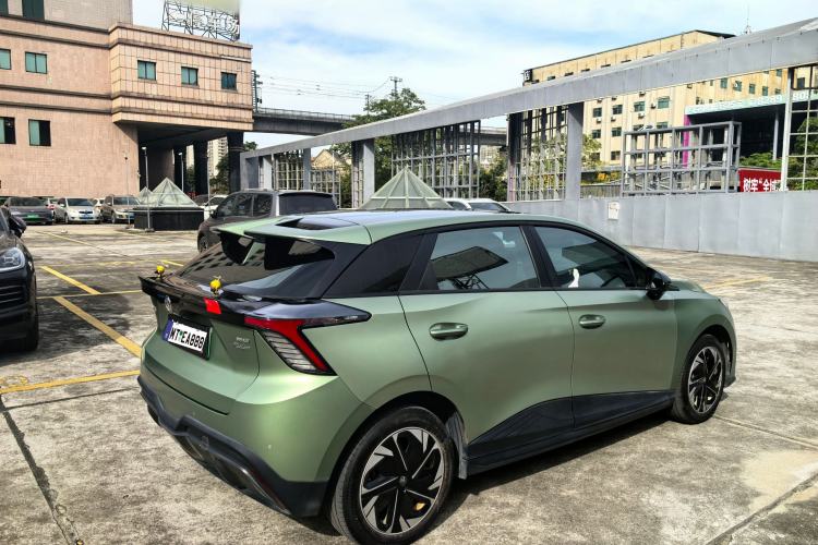 Used MG 4 EV 2022 425 km Luxury Edition
