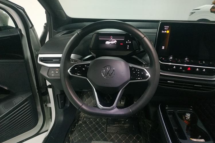 Used Volkswagen ID.4 CROZZ 2024 PURE+ model