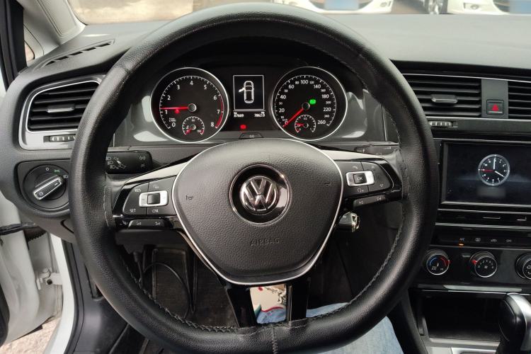 Used Volkswagen Golf 2018 1.6L Automatic Comfort Model