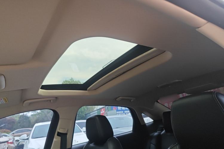 Used Ford Escort 2015 1.5L Automatic Fashion Model
