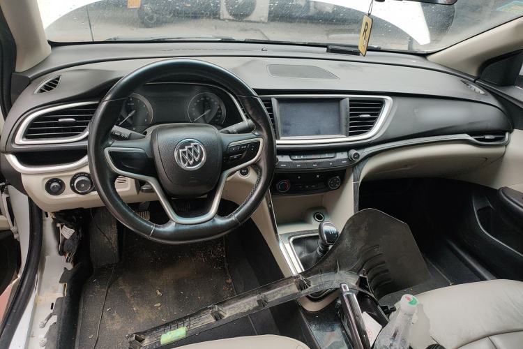 Used Buick GT 2018 15T Manual Elite Version China V Standard
