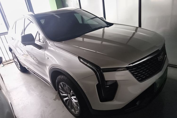 Used Cadillac XT4 2024 28T Two-Wheel-Drive Luxury Version Exterior 1