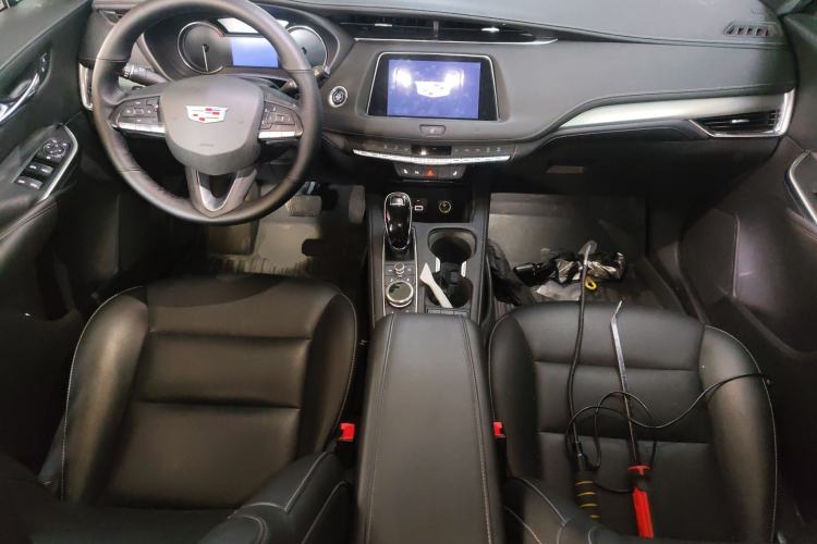 Used Cadillac XT4 2020 28T Two-Wheel-Drive Leading Version
