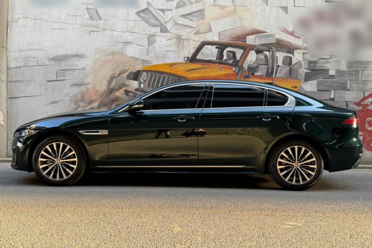 Used Jaguar XEL 2022 2.0T 200PS R-DYNAMIC Youth Sport Edition Exterior 3