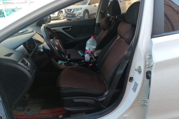 Used Hyundai Elantra (5th Generation / Langdong) 2015 1.6L Manual Fashion Edition
