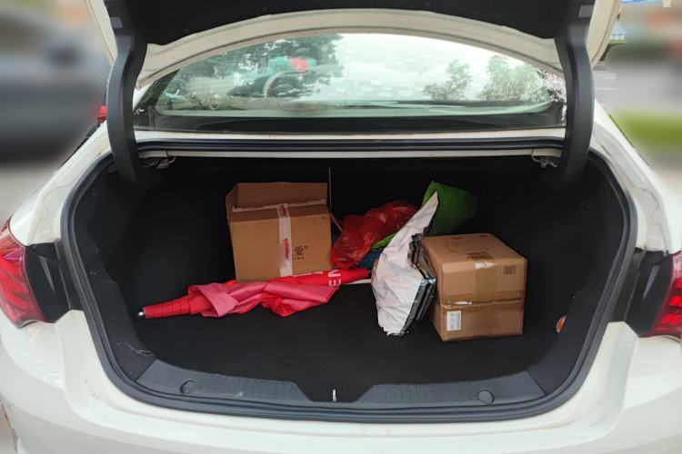 Used GAC Trumpchi GA6 2016 235T DCT Elite Edition Trunk