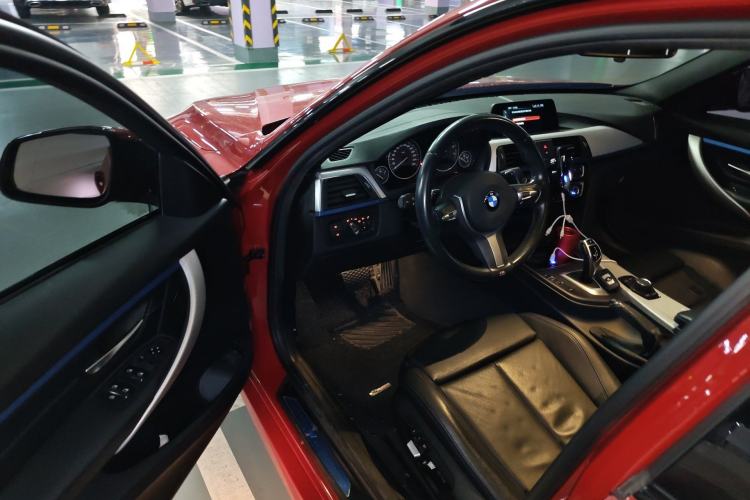 Used BMW 3 Series 2019 320i M Sport Package
