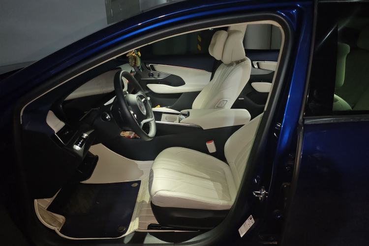 Used Buick LaCrosse 2024 Avia Edition Left Front Seat