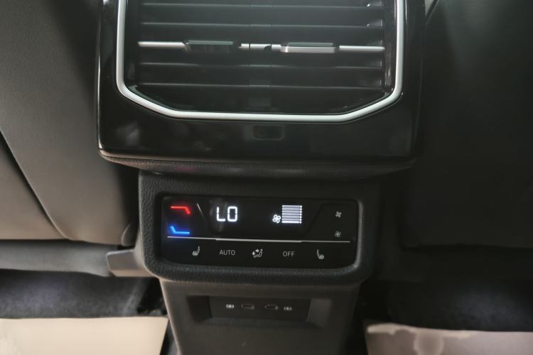 Used Volkswagen ID.6 CROZZ 2021 First Edition
