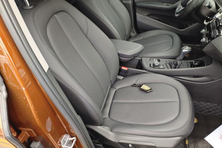 Used BMW X1 2016 sDrive18Li Premium Edition Right Front Seat