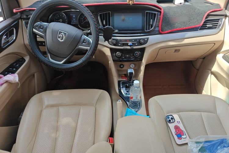Used Baojun 730 2016 1.8L iAMT Luxury Model 7 Seats