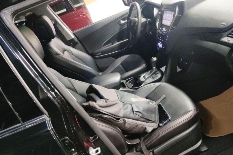 Used Hyundai Grand SantaFe 2016 2.0T 7-Seater Four-Wheel-Drive Leading Edition
