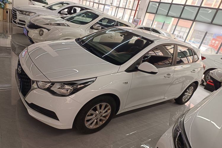 Used Hyundai Verna RV 2017 1.4L Manual Cool Edition GLS China V Emission Standard
