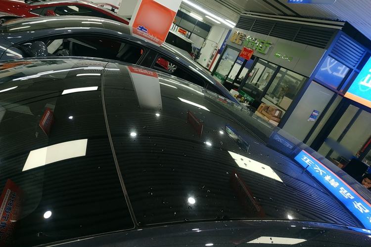 Used Tesla Model Y 2024 Rear-Wheel-Drive Version Roof