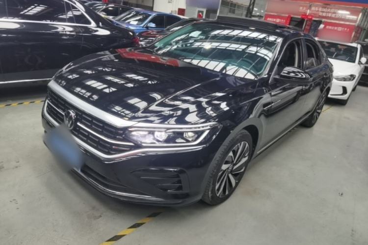 Used Volkswagen Passat 2025 Outstanding Model 380TSI Dragon Glory Edition