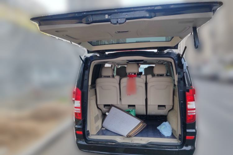 Used Mercedes-Benz Viano 2011 2.5L Navigator Edition