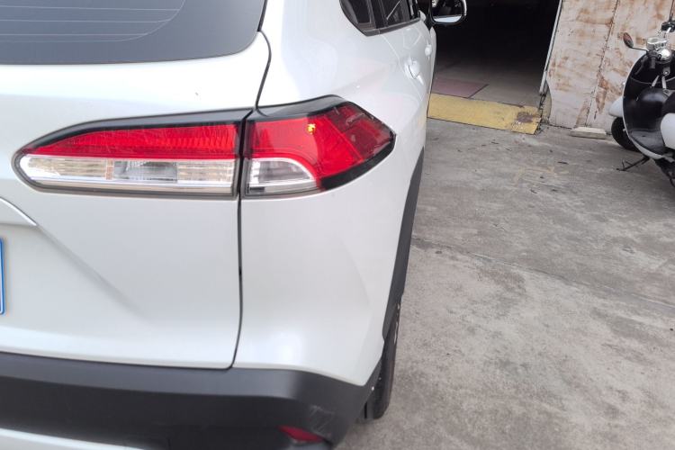 Used Toyota Corolla Cross 2023 2.0L Pioneer Edition Right Rear Taillight