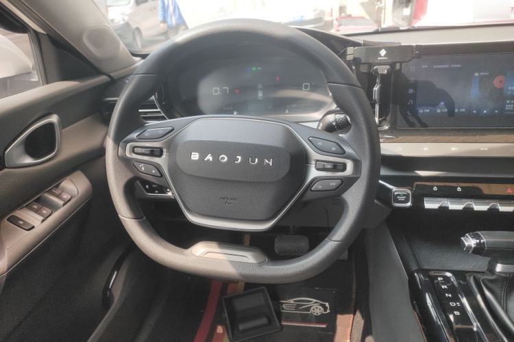 Used Baojun RC-5 2020 1.5T CVT Smart Luxury Edition
