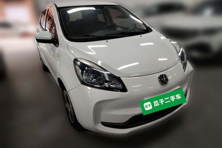 Used CHANGAN Benni E-Star 2021 National Edition Xinyi Edition Lithium Iron Phosphate (31.18 kWh) Front Right 45 Deg