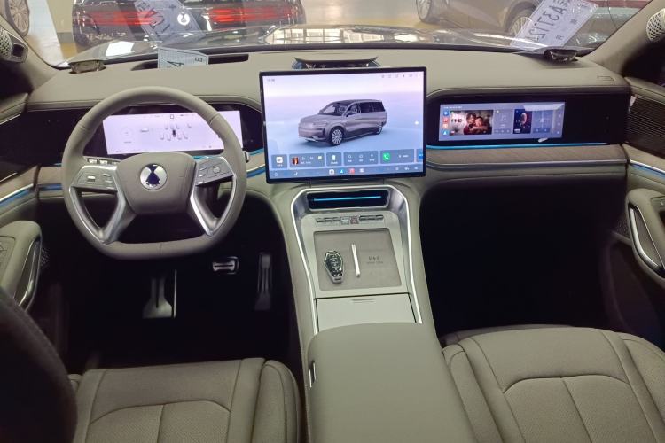 Used Denza N9 2026 Model Zunyue Model
