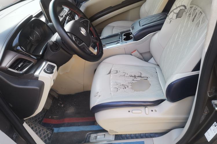 Used Buick GL8 2020 Land Cruiser Executive Class 652T Comfort Model
