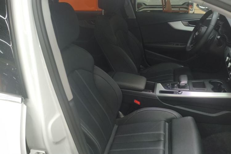 Used Audi A4L 2023 40 TFSI Fashion Dynamic Model