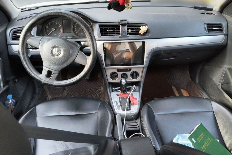 Used Volkswagen Lavida 2013 Revised Classic 1.6L Automatic Fashion Edition