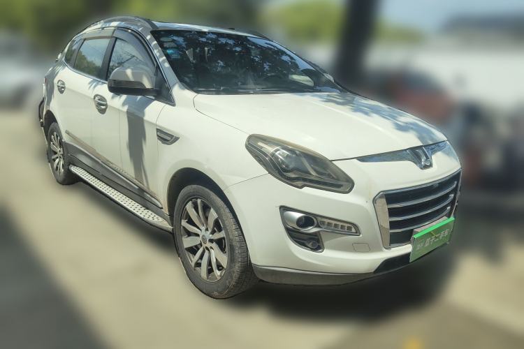 Used Luxgen Great 7 SUV 2015 2.2T Two-Wheel-Drive ZhiZun Version Front Right 45 Deg