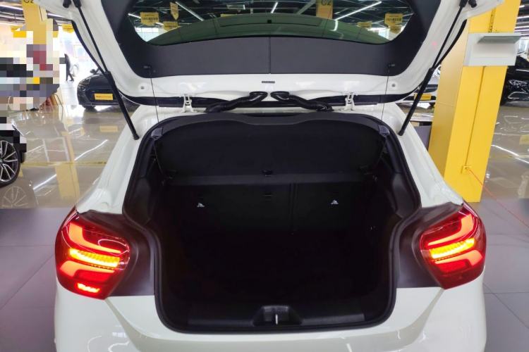 Used Mercedes-Benz A-Class 2018 A 200 Fashion Model