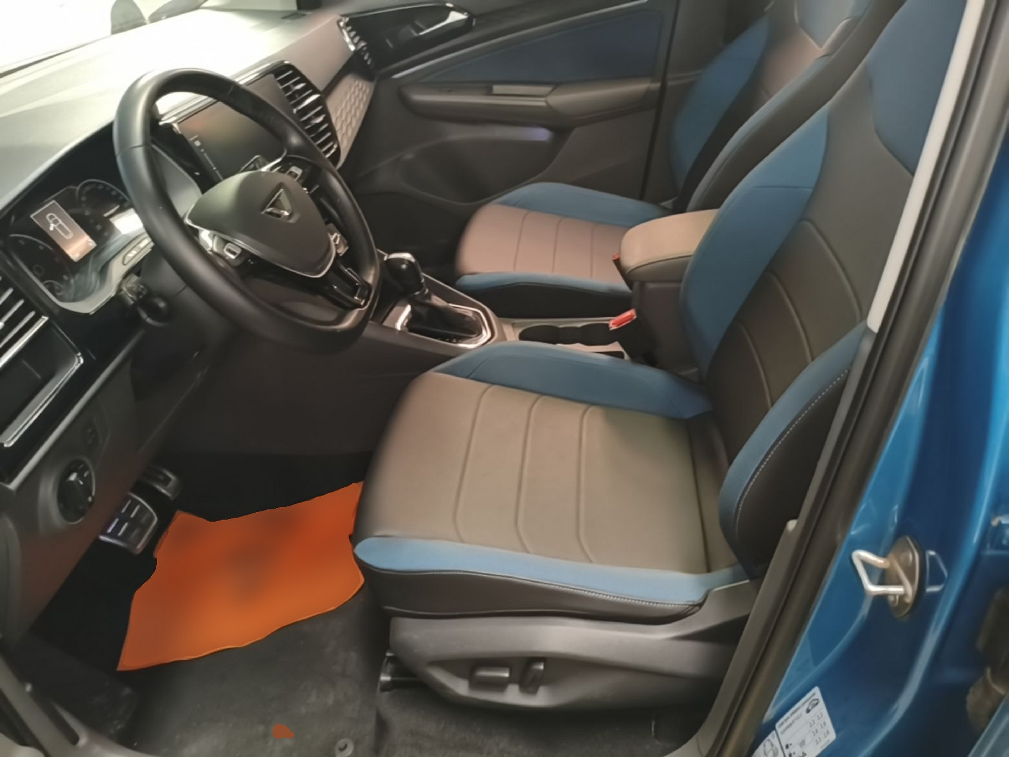 Interior delantero