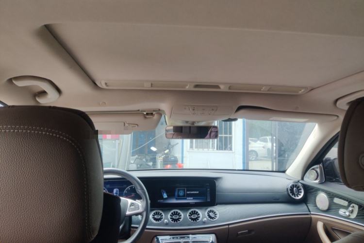 Used Mercedes-Benz E-Class 2017 E 300 L Sporty and Stylish Model Headliner