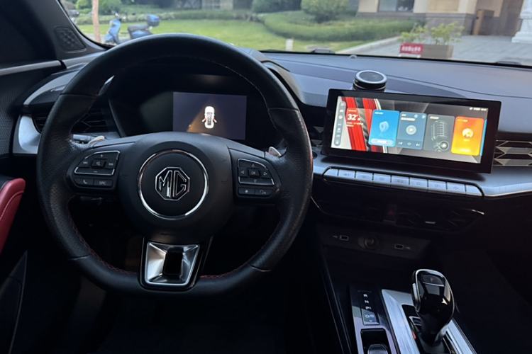 Used MG 5 2021 300TGI DCT Elegant Luxury Edition