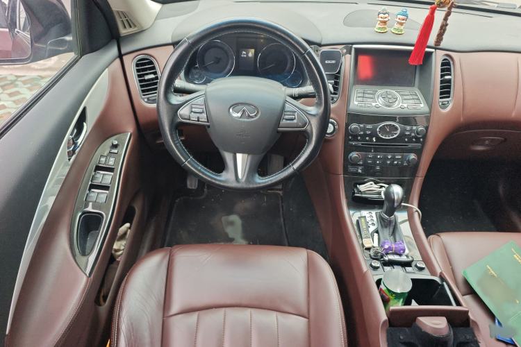 Used Infiniti QX50 2015 2.5L Enjoyment Edition Steering Wheel