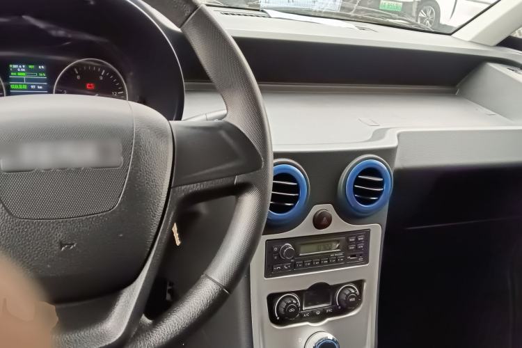 Used JMC E-Roadrunner 2023 E630 Van Deluxe Edition 41.86 kWh