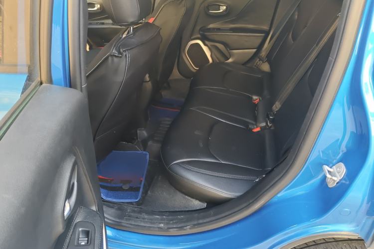 Used Jeep Renegade 2017 180T Automatic High-Energy Version