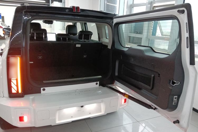 Used iCAR 03 2024 472km Four-Wheel Drive Long-Range Intelligent Advanced Version Trunk