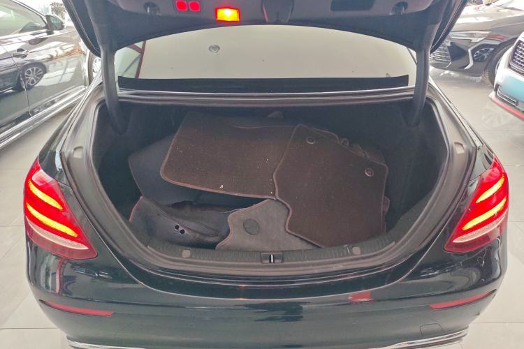 Used Mercedes-Benz E-Class 2019 E 260 L 4MATIC