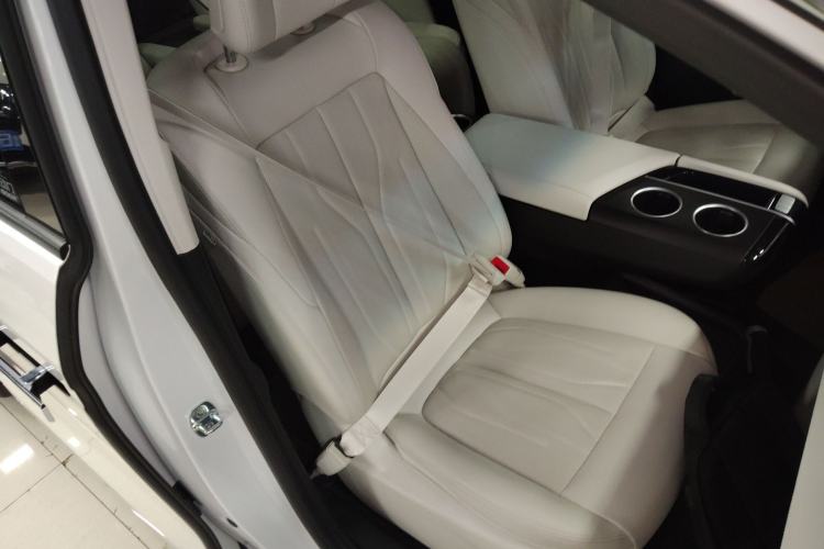 Used Buick GL8 New Energy 2024 Lu Zun Deluxe Edition 7-Seater
