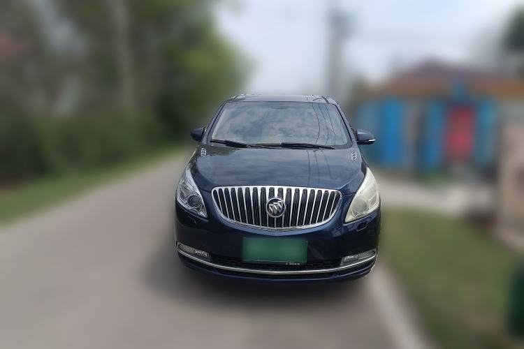 Used Buick GL8 2011 3.0L GT Luxury Business Haoya Edition Front