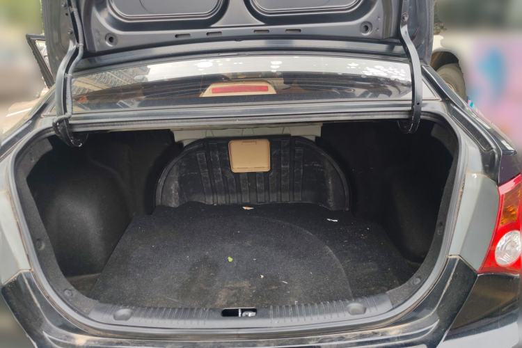 Used Hyundai Celesta 2010 1.6L AT GLS