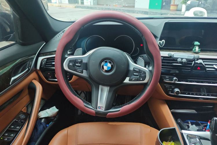 Used BMW 5 Series 2018 530Li Leading Model M Sport Package
